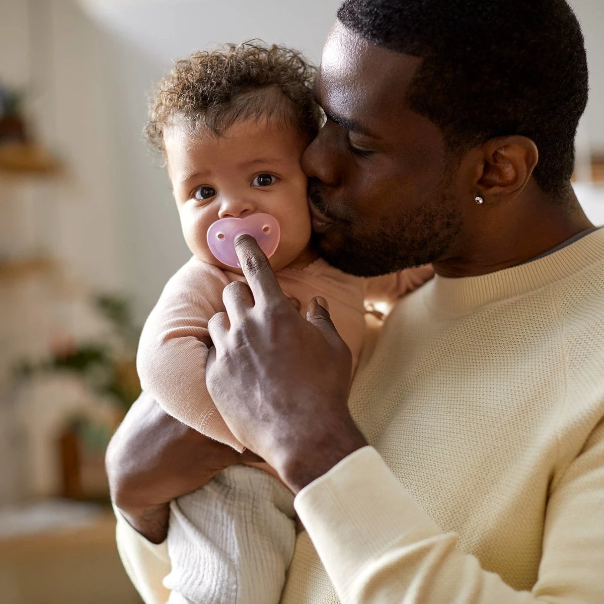 Philips Avent Soothie SCF099/22 - Fopspeen - 0-6 MAANDEN - 2 Stuks 3 Philips Avent Soothie SCF099/22 - Fopspeen - 0-6 MAANDEN - 2 Stuks - Afbeelding 3