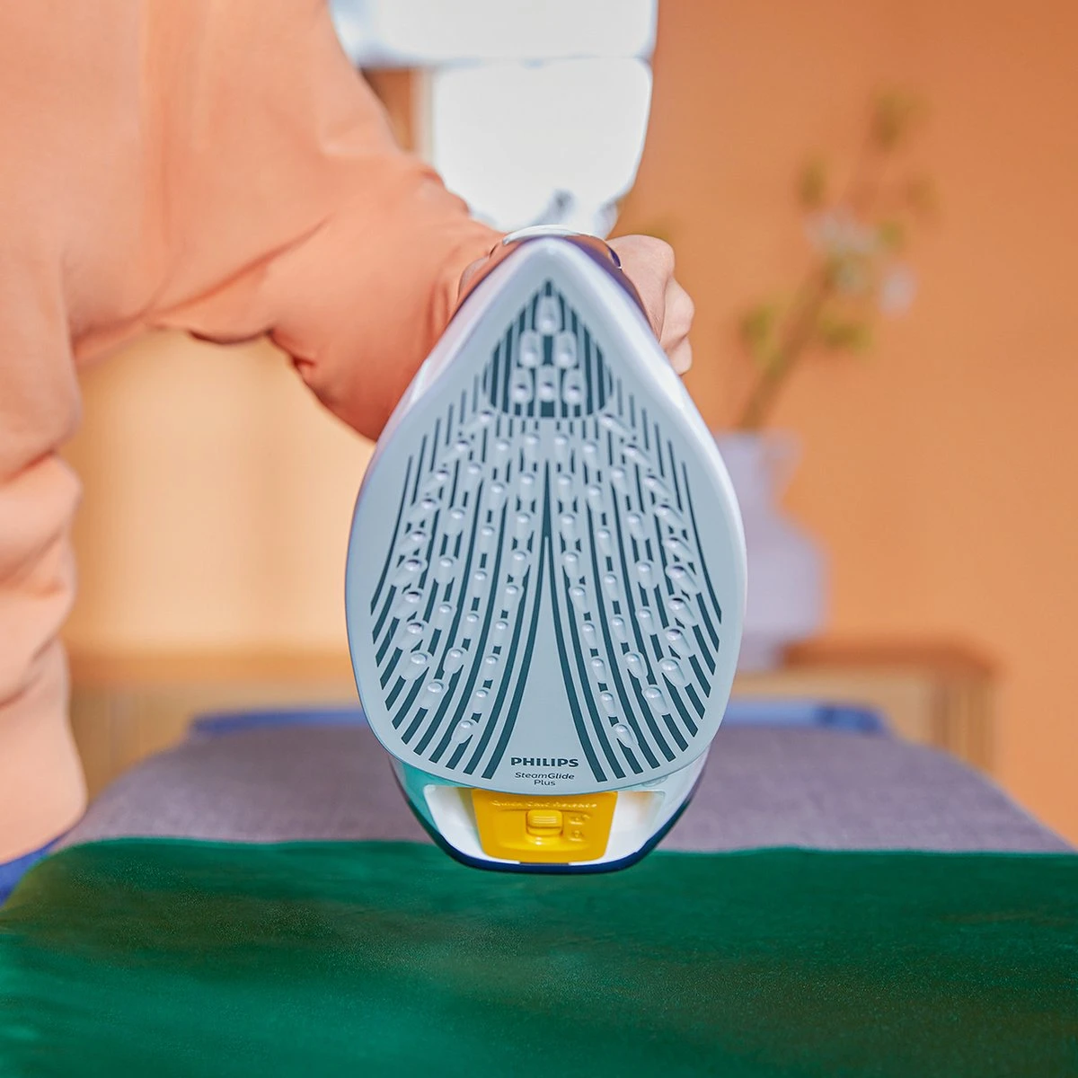Philips GC4541/20 - Stoomstrijkijzer - Blauw 12 Philips GC4541/20 - Stoomstrijkijzer - Blauw - Afbeelding 12