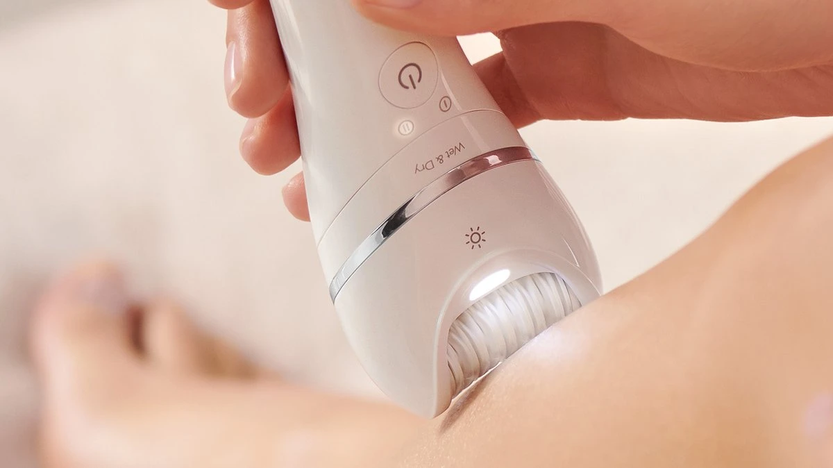 Philips Series 8000 BRE715/00 - Wet & Dry - Epilator - Wit 12 Philips Series 8000 BRE715/00 - Wet & Dry - Epilator - Wit - Afbeelding 12