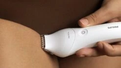 Philips Series 8000 BRL166/91 - Ladyshave - Nat En Droog -Philips 1200x675 231