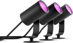 Philips Hue Lily Tuinspot Starterspakket - Prikspot White And Color Ambiance - Prikspots Voor Buiten - Tuinverlichting - 4 Spots - Zwart -Philips 1200x716