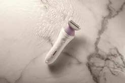 Philips Series 6000 BRL136/00 - Ladyshave - Nat En Droog 37 Philips Series 6000 BRL136/00 - Ladyshave - Nat En Droog -Philips 1200x799 21