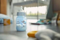 Philips Avent Anti-colic SCF821/15 - Babyfles (260 Ml) - 1 Stuk - Blauw 15 Philips Avent Anti-colic SCF821/15 - Babyfles (260 Ml) - 1 Stuk - Blauw -Philips 1200x800 100