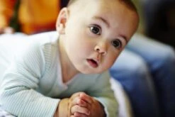 Philips Avent Anti-colic SCF821/15 - Babyfles (260 Ml) - 1 Stuk - Blauw 18 Philips Avent Anti-colic SCF821/15 - Babyfles (260 Ml) - 1 Stuk - Blauw -Philips 1200x800 102