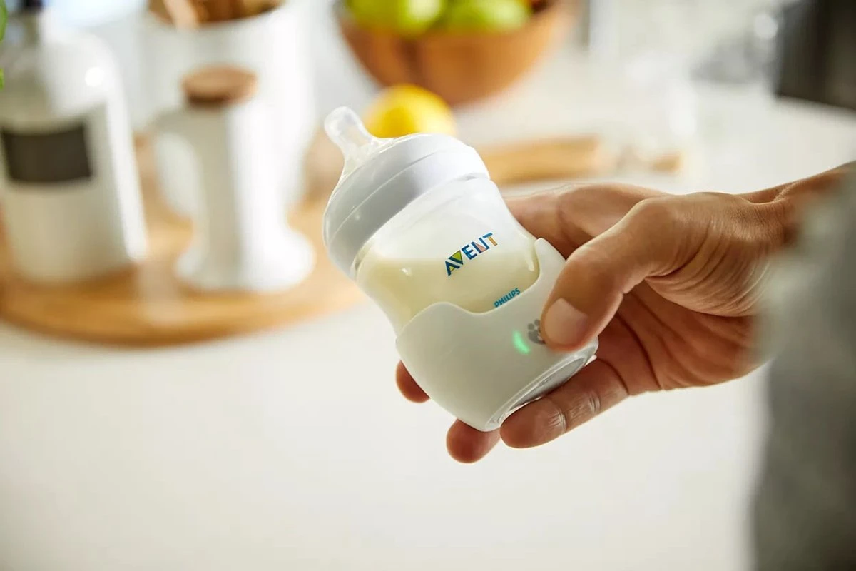 Philips AVENT SCH820/00 - BLUETOOTH - Slimme Babyfles - Houd Alle Voedingen Bij - Voor Apple Ios 4 Philips AVENT SCH820/00 - BLUETOOTH - Slimme Babyfles - Houd Alle Voedingen Bij - Voor Apple Ios - Afbeelding 4