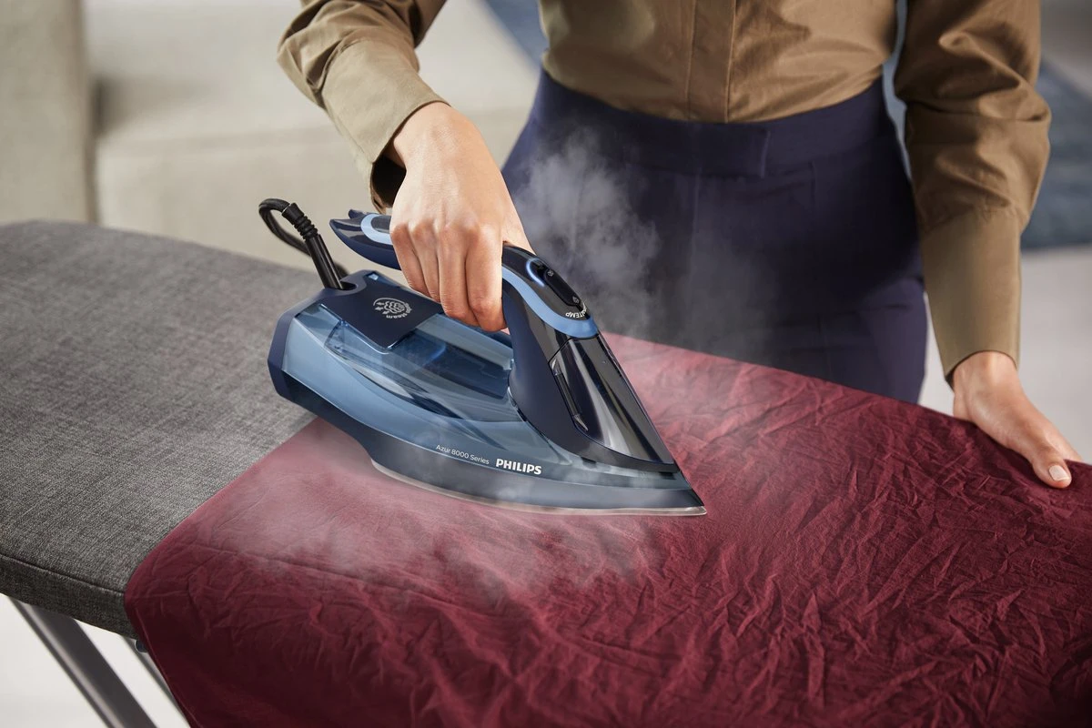 Philips Azur 8000 Series - DST8020/20 - Stoomstrijkijzer 8 Philips Azur 8000 Series - DST8020/20 - Stoomstrijkijzer - Afbeelding 8