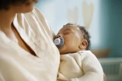 Philips Avent Ultra Air-fopspeen SCF080/01 - Fopspeen - 0-6 Maanden - 2 Stuks -Philips 1200x800 89