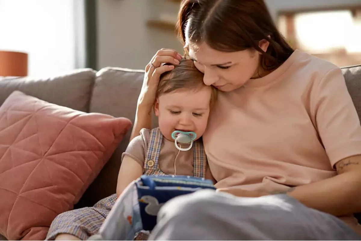 Philips Avent Ultra Air Fopspeen Gevoelige Huid 18m 2 Stuks 4 Philips Avent Ultra Air Fopspeen Gevoelige Huid 18m 2 Stuks - Afbeelding 4