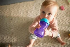 Philips Avent Zachte Bijtbestendige Tuitbeker 9+ Mnd SCF802/02 - Drinkbeker 14 Philips Avent Zachte Bijtbestendige Tuitbeker 9+ Mnd SCF802/02 - Drinkbeker -Philips 1200x804 7