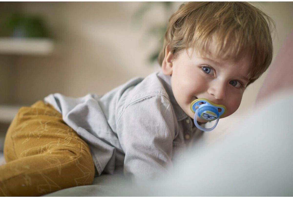 Philips Avent Ultra Air Fopspeen Blauw Leeuw/beer 18m+ 3 Philips Avent Ultra Air Fopspeen Blauw Leeuw/beer 18m+ - Afbeelding 3