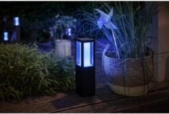 Philips Hue Impress Sokkellamp - Wit En Gekleurd Licht - Zwart - Laag 30 Philips Hue Impress Sokkellamp - Wit En Gekleurd Licht - Zwart - Laag -Philips 1200x812 2