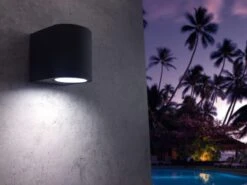 Mantra Kandachu Wandlamp Buiten Rond - Incl. Philips Hue White GU10 - Muurlamp - Tuinverlichting LED Buiten - Buitenlamp - Zwart -Philips 1200x899 3