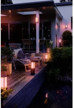 Philips Hue Impress Muurlamp - Wit En Gekleurd Licht - Zwart - Smal 38 Philips Hue Impress Muurlamp - Wit En Gekleurd Licht - Zwart - Smal -Philips 825x1200 5