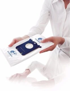 Philips S-bag FC8021/03 - Stofzuigerzakken - 4 Stuks 17 Philips S-bag FC8021/03 - Stofzuigerzakken - 4 Stuks -Philips 930x1200 3